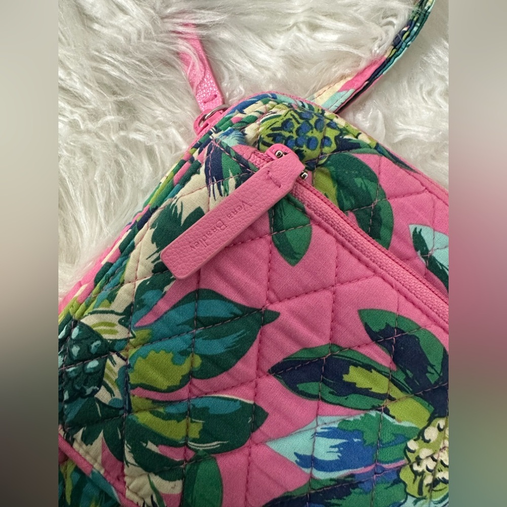 Vera Bradley Mini Hipster Crossbody Tropical Paradise Pink/Green Bag 🌸🌸🩷used - Picture 3 of 7